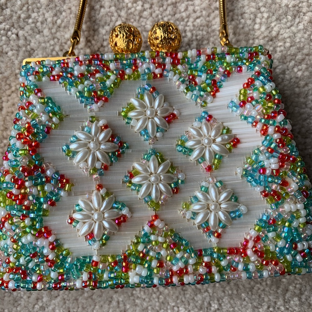 Vintage Beaded Small Purse - Picture 6 of 8
